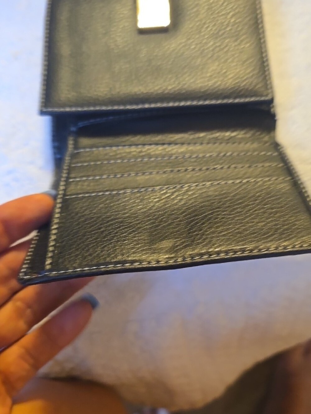 Ferragamo Black Leather Women’s Wallet with Silver Hardware - Picture 6 of 13